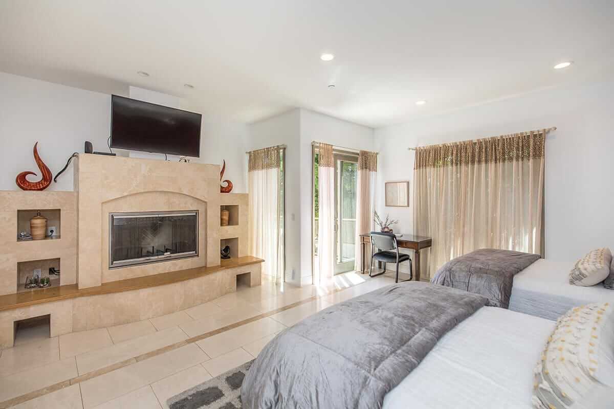 10-rooms-with-luxury-amenities